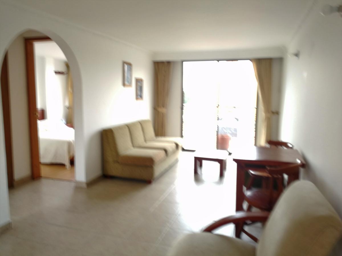 Hotel Alicante Bogota Bagian luar foto